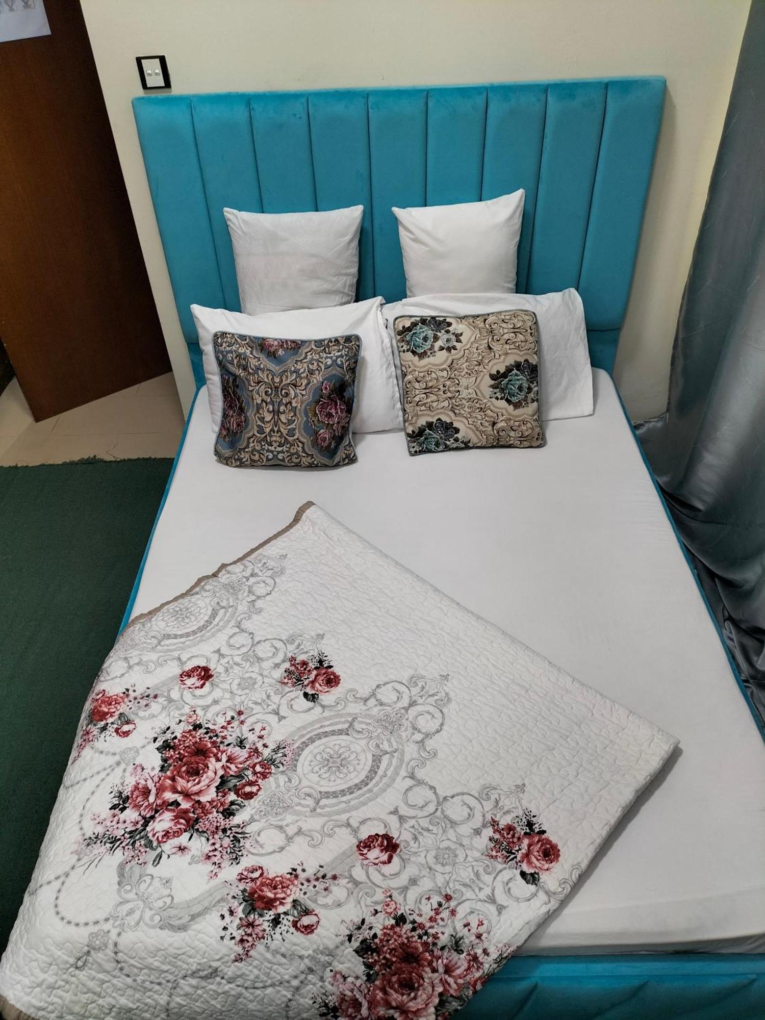 Bedspace, Hostel And Accomodation Al Nahda 2 Dubai Buitenkant foto